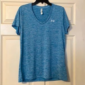 NWT Under Armour vneck shirt